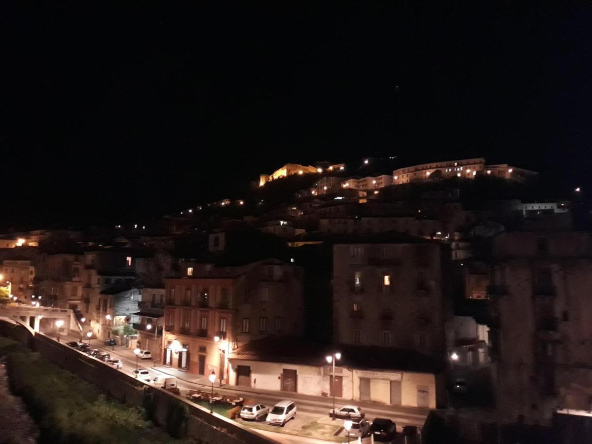 Casa Cenzina Apartment Cosenza Luaran gambar